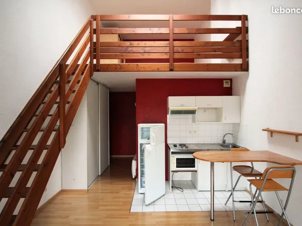 Duplex 44m² Centre ville Reims Clairmarais