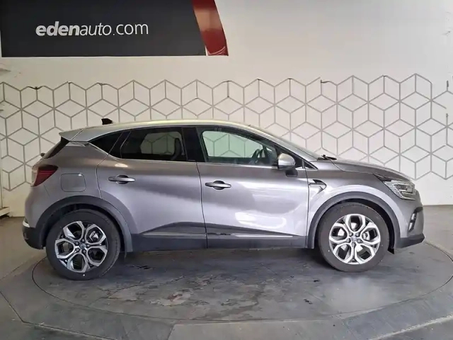 Renault Captur e-tech plug-in 160 - 21 — photo 5