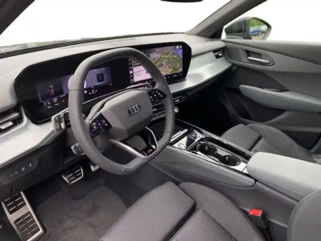 Audi Q3 sb e hybrid 272 ch s tronic 6 — photo 5
