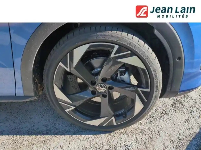 Volkswagen T-Roc 1.5 etsi evo2 hybrid 150 ch dsg7 — photo 45