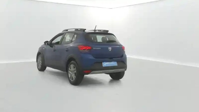 Dacia Sandero tce 90 - 22 — photo 12