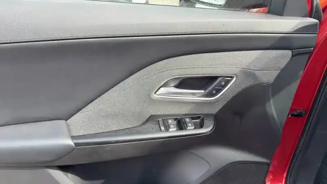 Mg Zs 1.5 l hybrid+ 197 ch — photo 15
