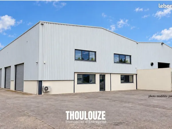 LOCAL D'ACTIVITE 690 m² LUNEL