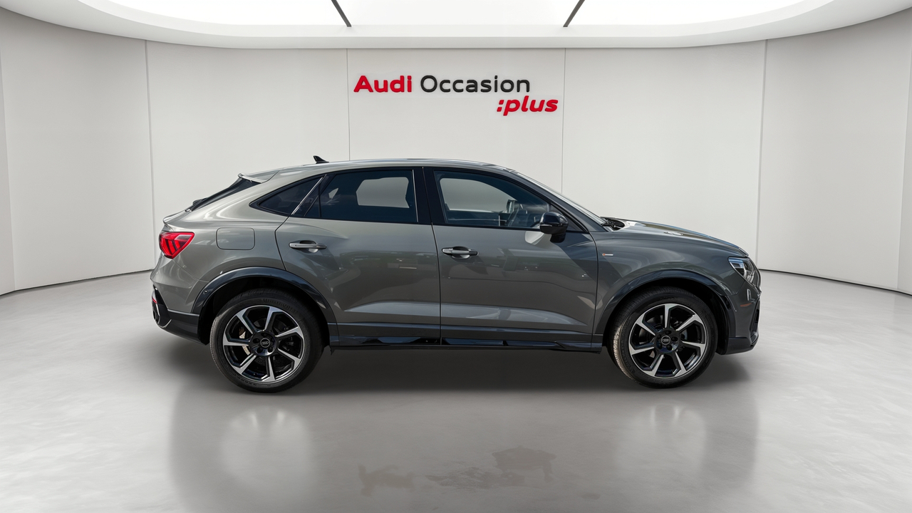 Audi Q3 Sportback 35 TFSI 150 ch S tronic 7 — photo 6