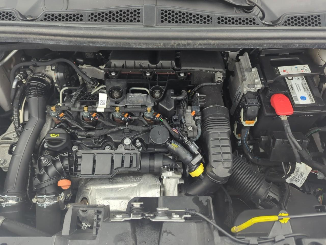 Citroën Berlingo van m 650 bluehdi 100 s&s bvm5 driver — photo 16