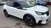 Peugeot 2008 1.2 PureTech 130ch S&S GT EAT8 — photo 4