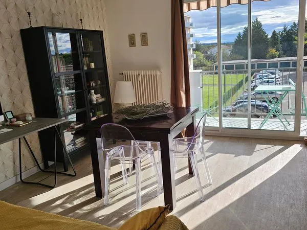 T2 de 48m2, rénové, bords de Loire