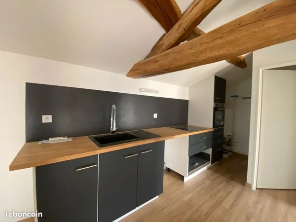 Appartement t3 79m2 2e étage
