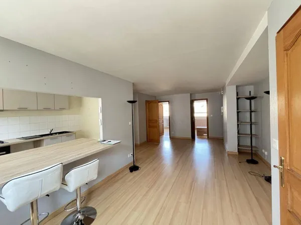 Appartement 4 pièces 74 m²