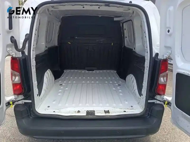 Peugeot Partner fourgon standard 650 kg puretech 110 s&amp;s bvm6 — photo 6