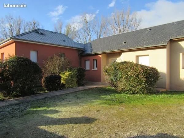 EXCLUSIVITE CLAIRVAUX Villa T5 de 135 m² environ sur 1924 m² de terrain