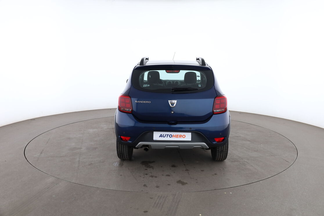 Dacia Sandero Stepway 0.9 TCe — photo 4