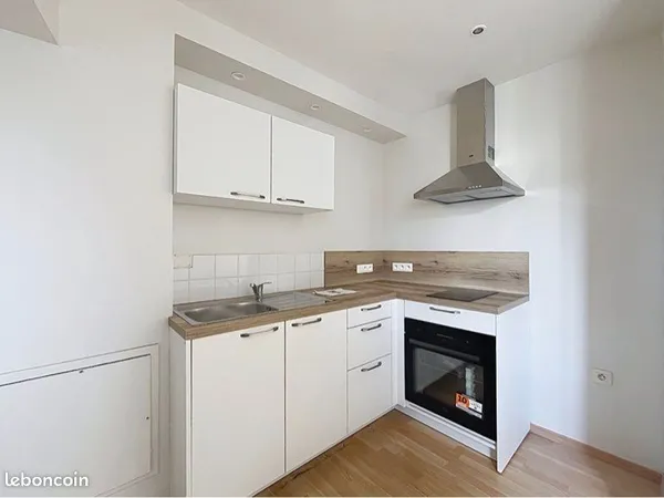 Appartement F3 bis quartier préfecture