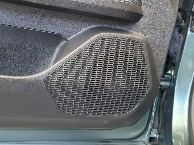 Dacia Sandero eco-g 100 gsr2 — photo 37
