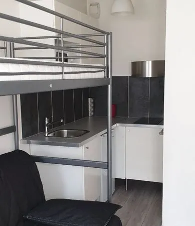Location studio meublé 20m2
