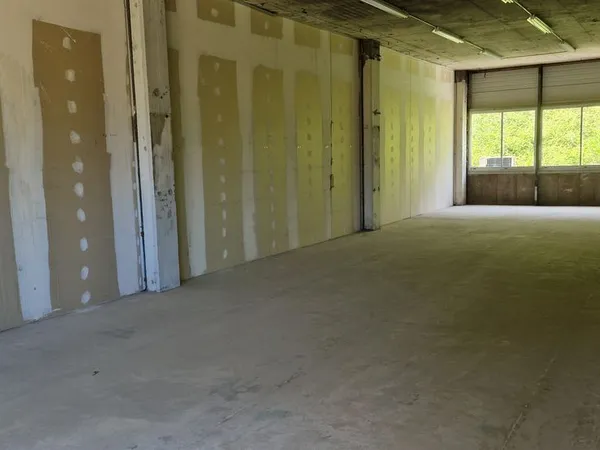 Salle de stockage a BESANCON RDC