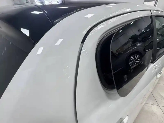 Peugeot 108 vti 72ch s&amp;s bvm5 — photo 12