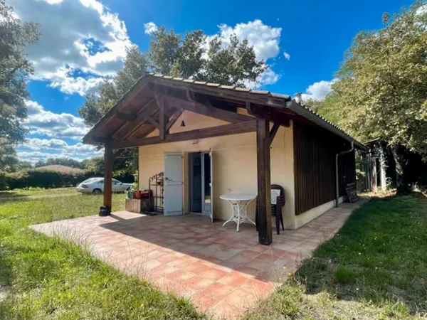 Autre 6 pièces 160 m²