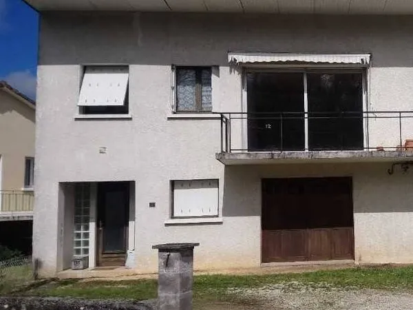 Maison 9 pièces 145 m²