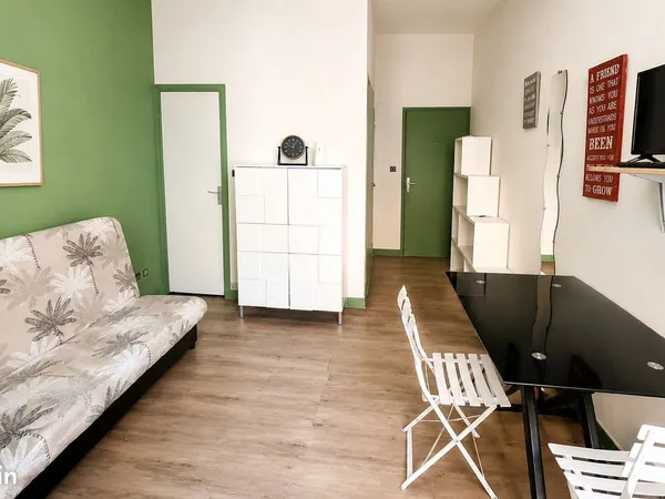 Loue Studio meublé 20m² Vichy centre