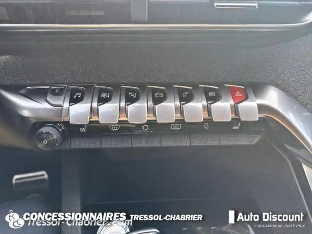 Peugeot 3008 puretech 180ch s&amp;s eat8 gt line — photo 13