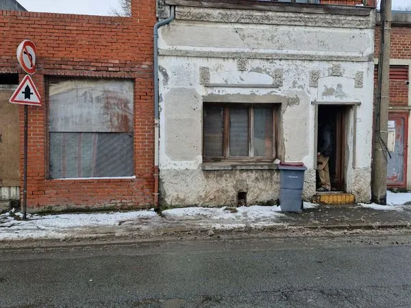Maison local terrain garage a rénové