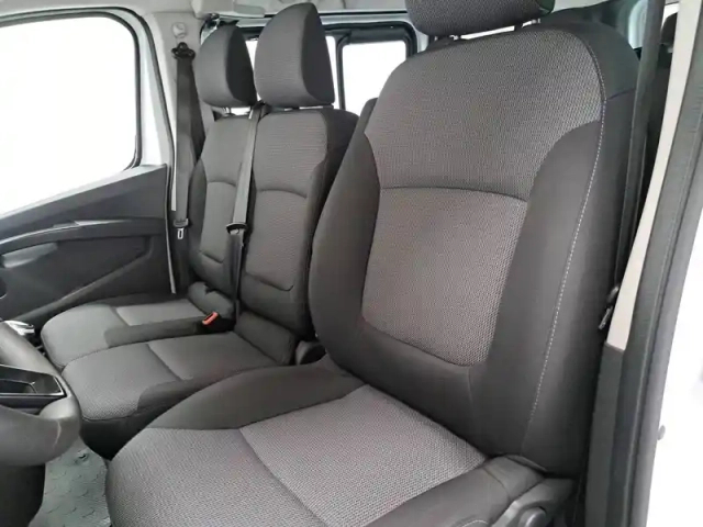 Renault Trafic l2 dci 150 energy s&amp;s — photo 25