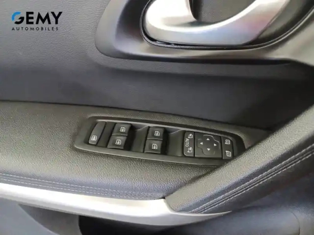 Renault Kadjar tce 140 fap edc — photo 16