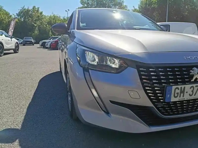 Peugeot 208 100 s&amp;s bvm6 style — photo 14
