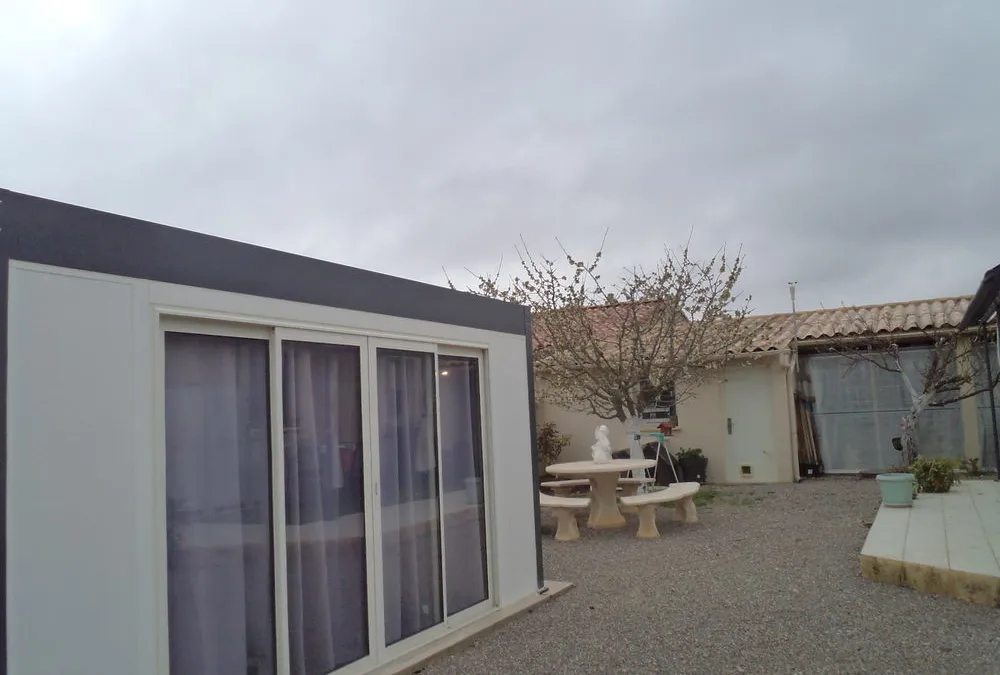 Photo 3
