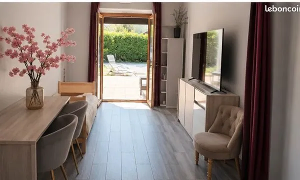 Joli studio meublé tt confort Marignier