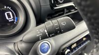Toyota Yaris 116h Design 5p MY21 — photo 25