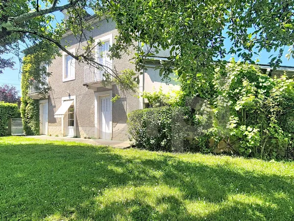 Maison 6 pièces 178 m²