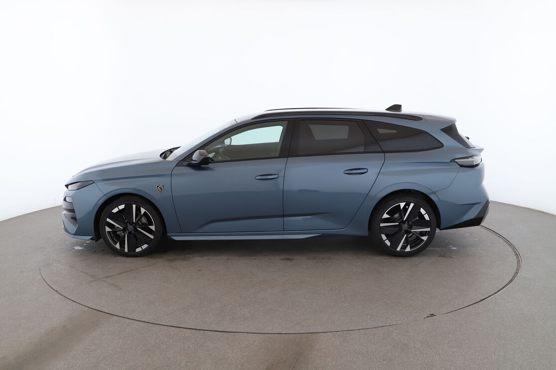 Peugeot 308 SW 1.2 Hybrid GT e-DCS6 — photo 2