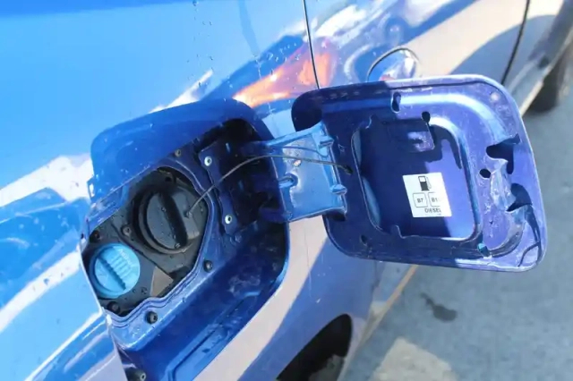 Dacia Duster blue dci 115 4x2 — photo 10