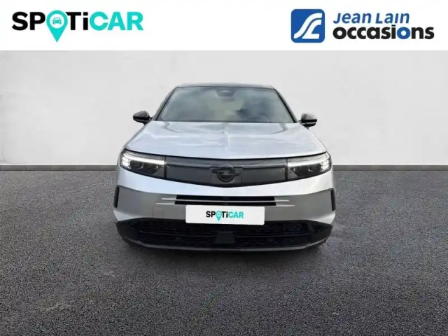 Opel Grandland 1.2 turbo hybrid 145 ch e-dct6 — photo 42