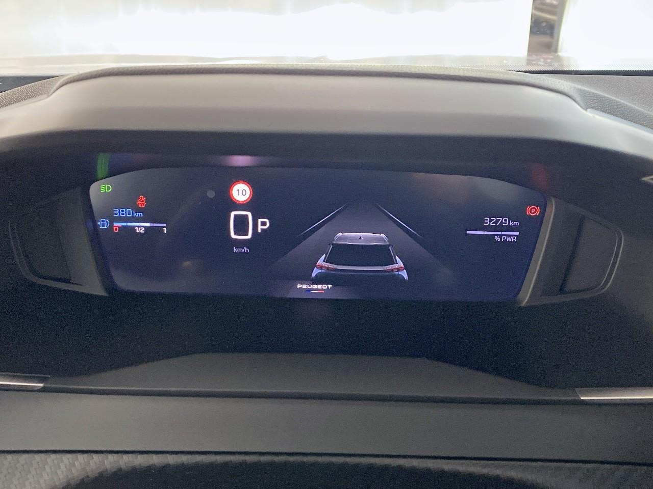 Peugeot 2008 hybrid 145 ch e-dcs6 allure — photo 14
