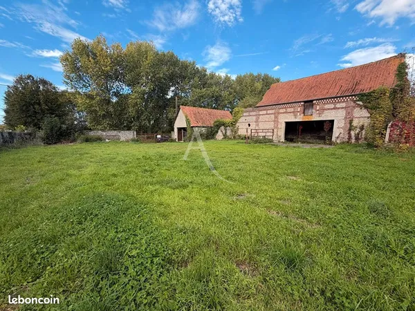 Terrain 1813 m² BERNAY EN PONTHIEU