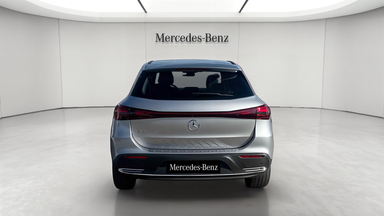 Mercedes EQA 250+ — photo 4