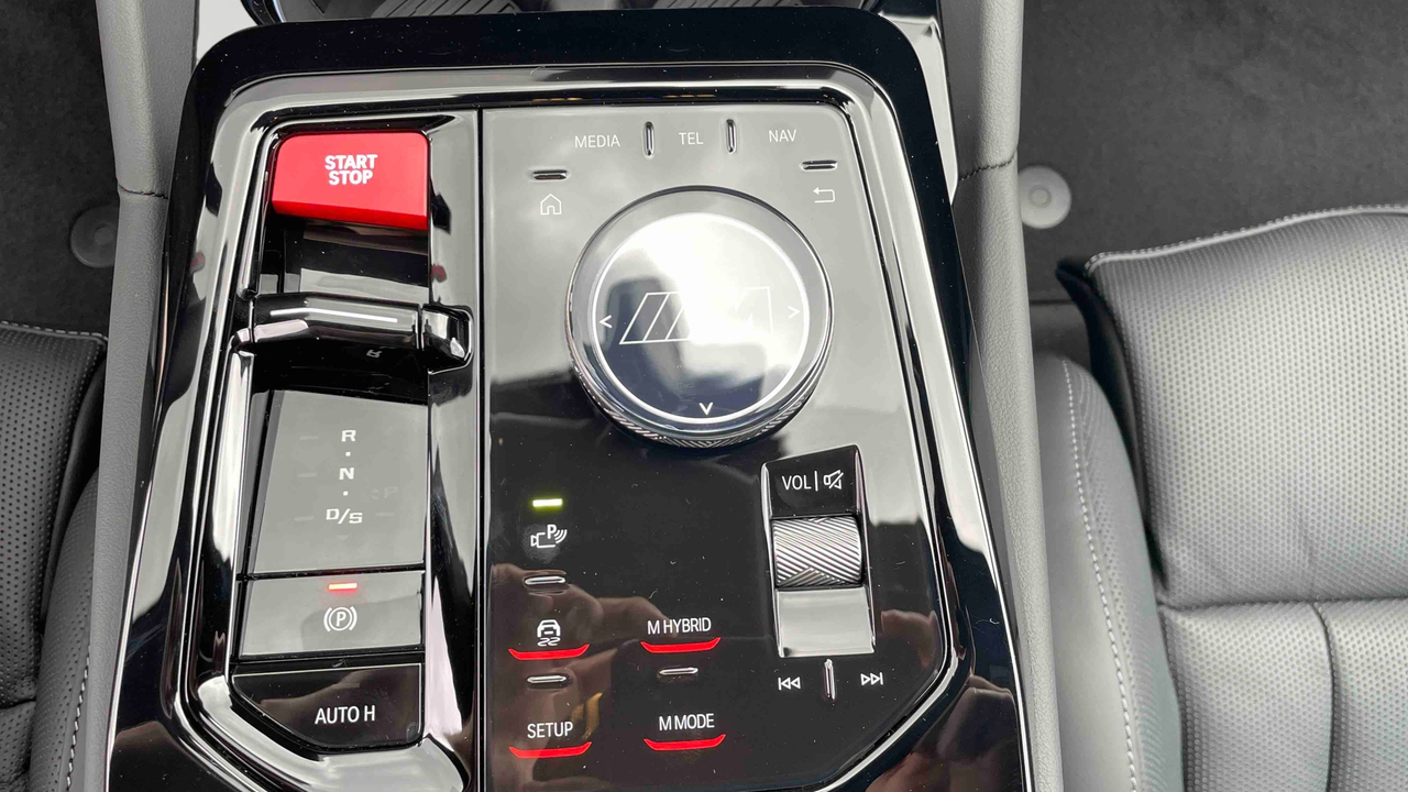 BMW M5 PHEV 727 ch BVA8 — photo 25
