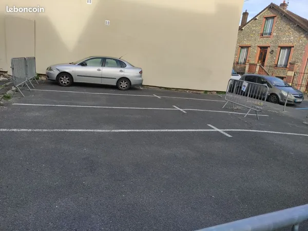 Double place de parking