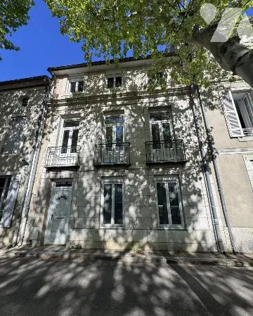 Maison 6 pièces 267 m²