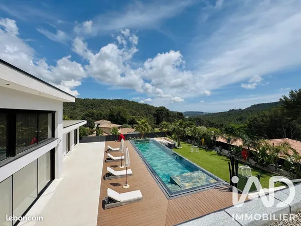 Maison 7 pièces 190 m²