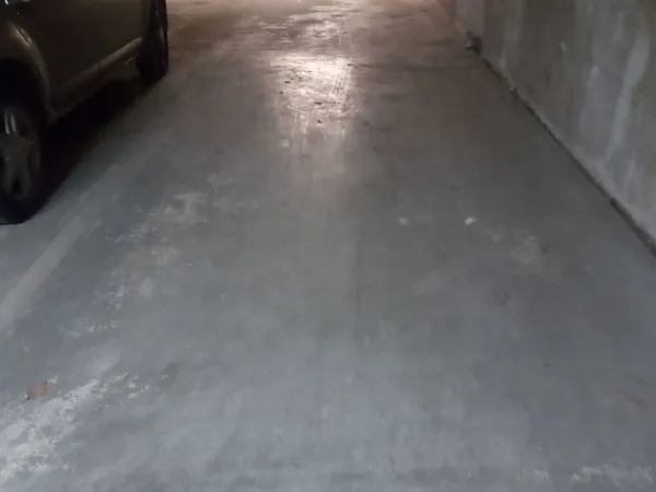 parking 2 roues
