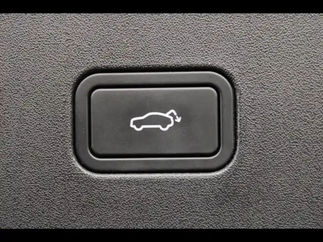 Volvo Ex30 single extended range 272ch plus — photo 7