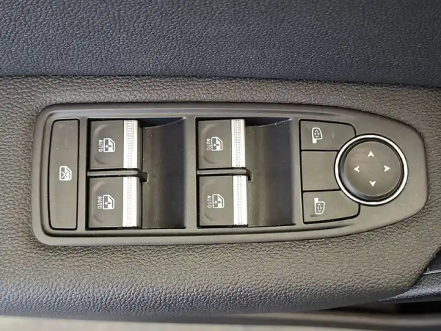 Renault Captur tce 90 — photo 30