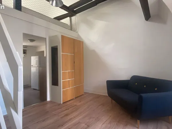 Studio 1 pièce 28 m²