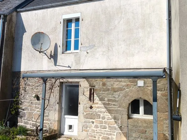 Charmante maison de ville 62 m² 3 Pièces avec jardin exposé sud · Guerlesquin 29650