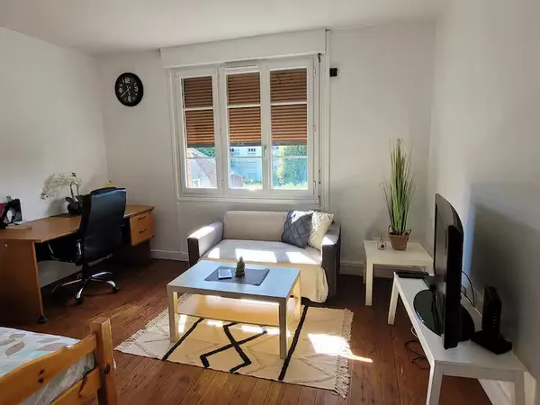 Appartement - 3ème étage - 61,08 m2 - 3 pièces - Meublé