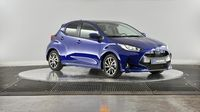 Toyota Yaris 116h Design 5p MY22 — photo 3